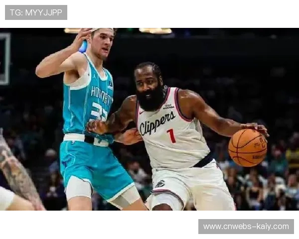 快船哈登率队终结连败，五连客首战热火成转折点